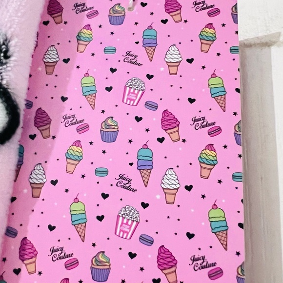 Juicy Couture Ice‎ Cream Throw - Picture 3 of 3